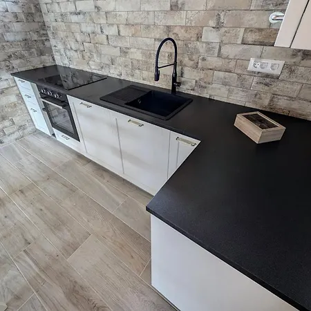 Fuzine Lake Apartments *