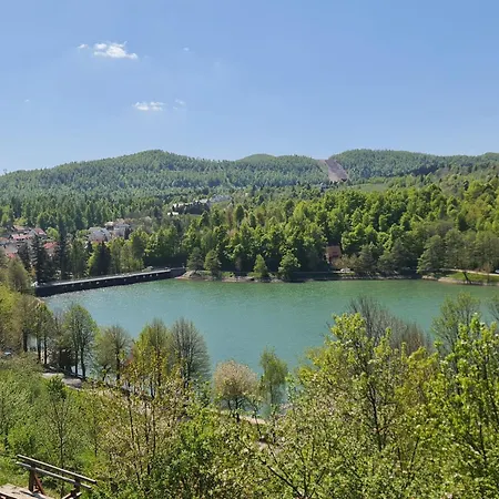 Fuzine Lake Apartments Appartamento *