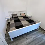 Apartman Fuzine Lake Apartments *