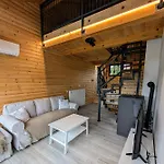 Fuzine Lake Apartments Apartman
