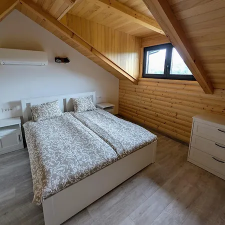 Fuzine Lake Apartments Appartamento Fužine