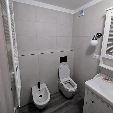 Fuzine Lake Apartments Appartamento