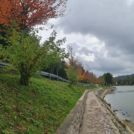 Apartman Fuzine Lake Apartments
