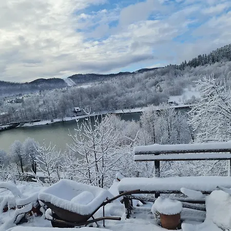 Fuzine Lake Apartments Appartamento Fužine