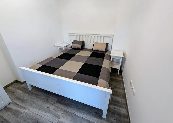 Fuzine Lake Apartments *