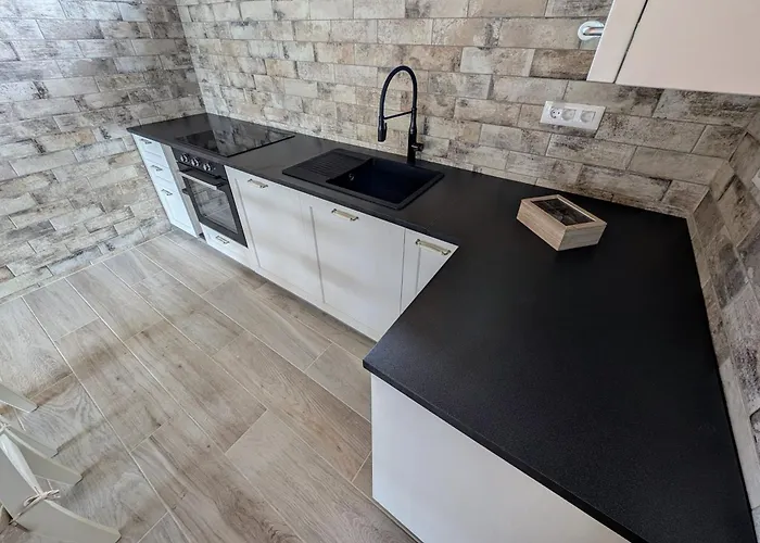 Fuzine Lake Apartments *